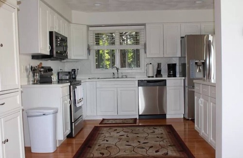 Point Judith House | Sand Hill Cove Pristine & Contemporary Home!