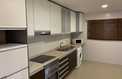 Areias de Sao Joao Cottage | Sand House, New Apartment