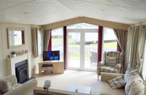 Tunstall House | Sand Le Mere Holiday Village Caravan hire