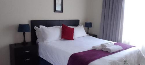 Hazyview Ski Chalet | Sand River Cottages
