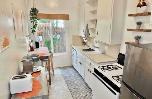 Belmont Shore Condo | Sand, Sun & Second Su