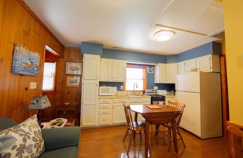 Oxford House | Sandaway Suites & Beach