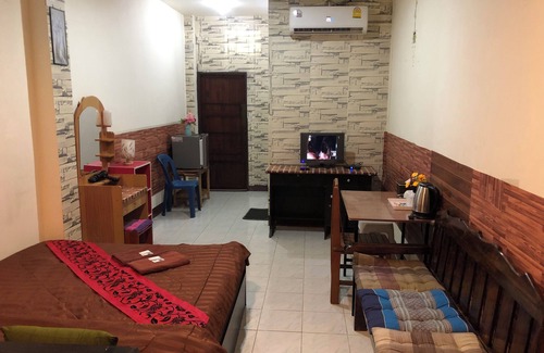 Chom Thong House | Sandee Place Chomthong