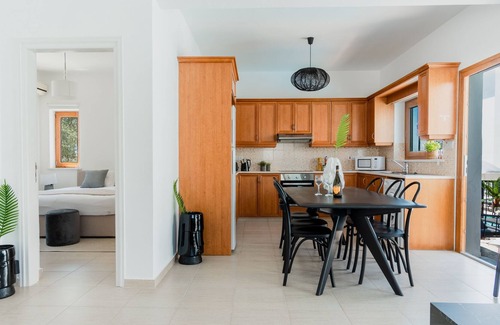 Tremithousa Villa | Sanders White Mountains - Ideal Villa with Pool