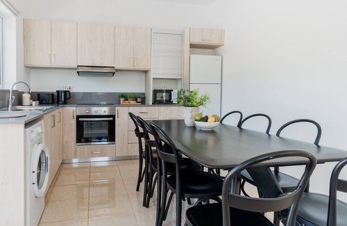 Tremithousa Villa | Sanders White Mountains - Bright Villa with Pool