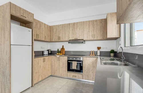 Tremithousa Villa | Sanders White Mountains - Cozy Villa with Pool
