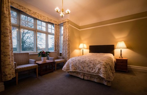 Headington House | Sandfield Guest House