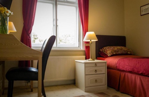 Headington House | Sandfield Guest House