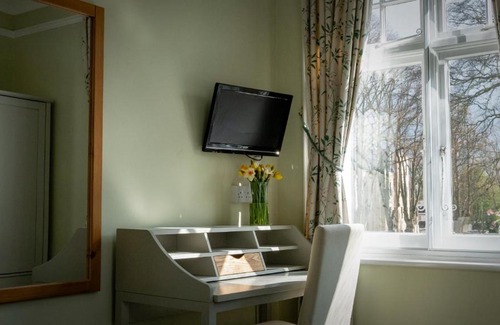 Headington House | Sandfield Guest House