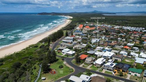 Yamba Apartment | Sandilands One - Oceanstays