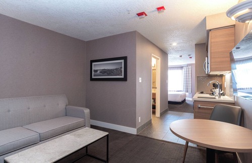 Burnside Hotel | Sandman Hotel Victoria