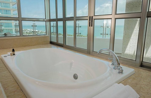 Zona Hotelera Resort | #Sandos Cancun #Adults Only -Laguna Penthouse
