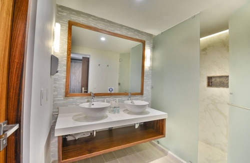 Villa Juarez Resort | Sandos Caracol Nature Resort & Water Park All Inclusive