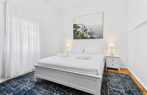 Bongaree House | Sandown Beachside Cottage