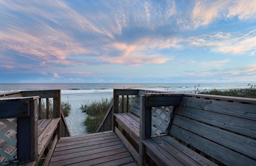 Surfside Beach Condo | Sandpebble Beach Club Surfside Beach a Ramada by Wyndham