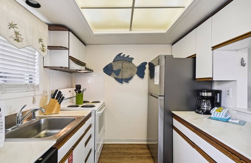 Holiday Isle Condo | Sandpiper Cove 1053 1 Bedroom Condo by RedAwning