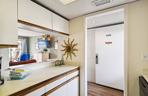 Holiday Isle Condo | Sandpiper Cove 1053 1 Bedroom Condo by RedAwning