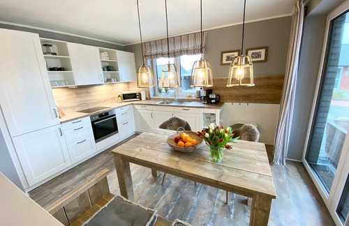 Gelting House | Sandpiper - ground floor, shower room, guest WC, terrace, garden furniture, parking space