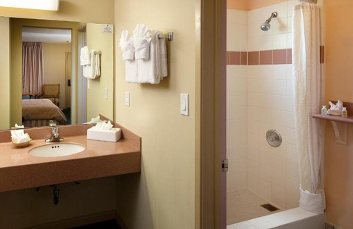North State Hotel | Sandpiper Lodge - Santa Barbara