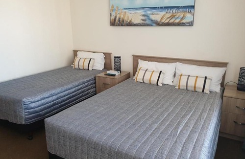 Ulladulla Hotel | Sandpiper Motel Ulladulla