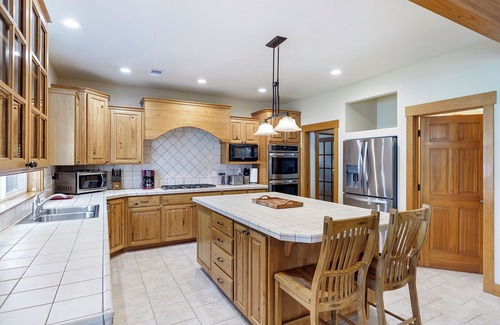 Comeback Bay House | Sandpoint/Schweitzer Mtn near Luxury Lake Home