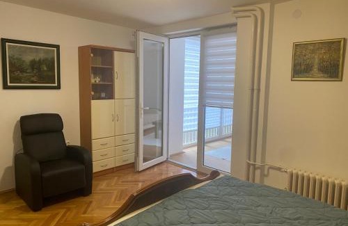City Center Apartment | Sandra