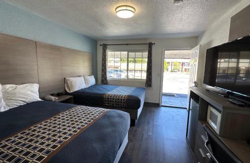 Livermore Hotel | Sands Motel