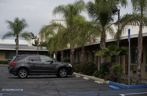 Ontario Hotel | Sands Motel