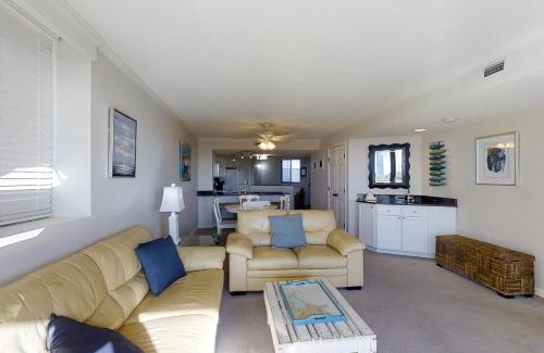 Atlantic Beach Apartment | Sands Villa 126
