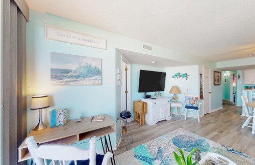 Atlantic Beach Apartment | Sands Villa 410