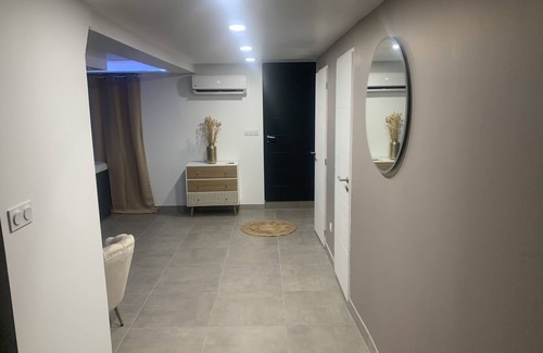 Orange House | Sandspa 84