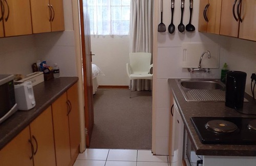 Fouriesburg Bed & Breakfast | Sandstone Chameleon Guesthouse Fouriesburg