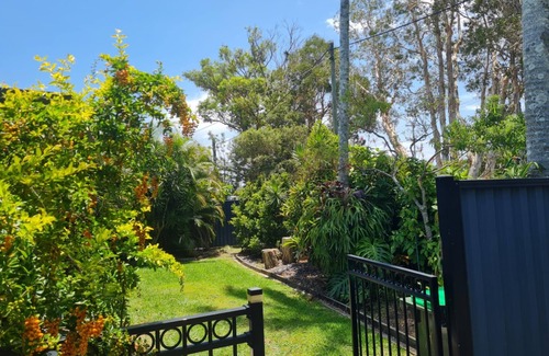 Ningi House | sandstone point at Bribie Island