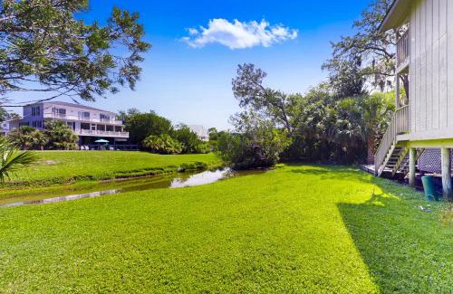 Ocean Ridge Apartment | Sandstorm