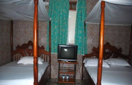 Kasese Hotel | Sandton Hotel Kasese