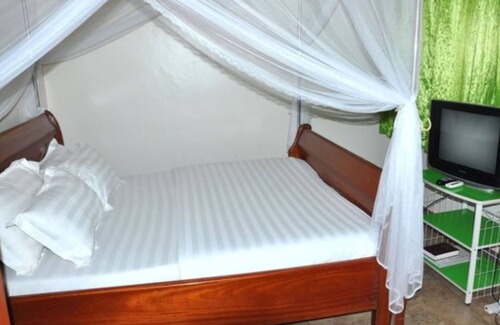 Kasese Hotel | Sandton Hotel Kasese