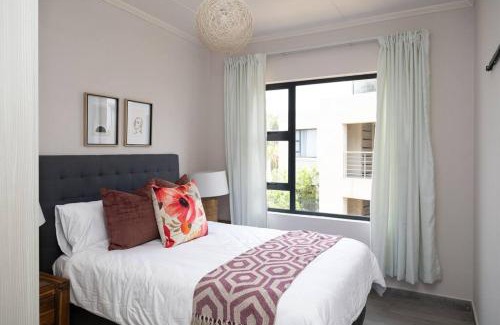 Greater Johannesburg Metropolitan Area Apartment | Sandton Villas - Dainfern