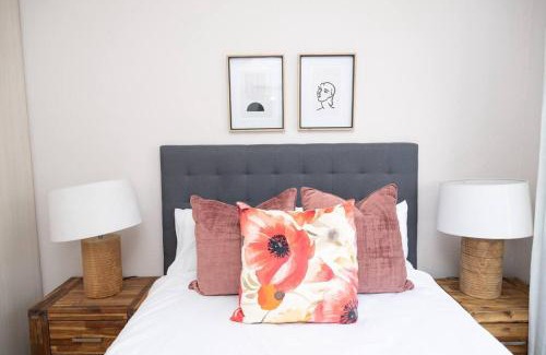 Greater Johannesburg Metropolitan Area Apartment | Sandton Villas - Dainfern