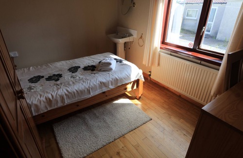 Stornoway House | sandwick bay guest house