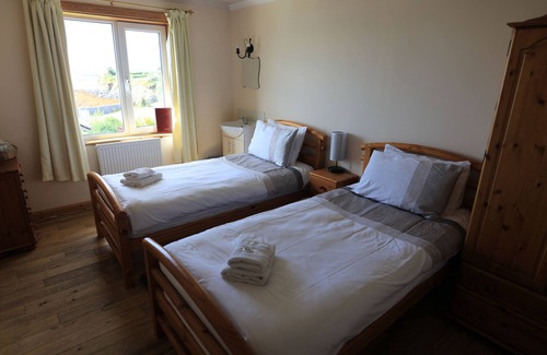 Stornoway House | sandwick bay guest house