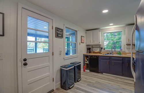 Standish Cottage | SANDY BEACH! Northeast shore of Frye Island