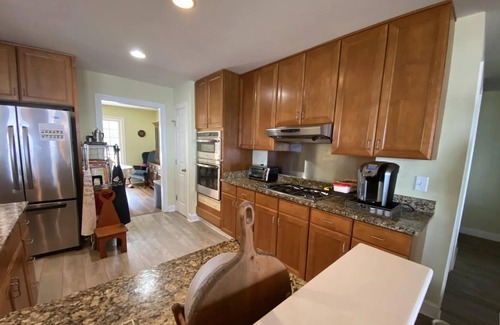 Craven County House | Sandy beachfront house perfect for water sports and breathtaking views