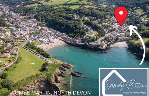 Combe Martin Apartment | ‘Sandy Bottom’ - Apartment by the sea