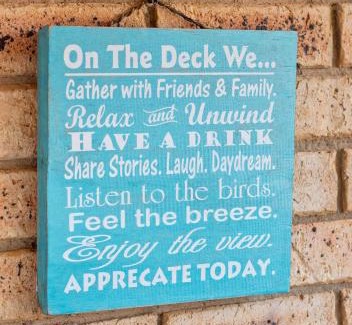 Iluka House | Sandy Feet