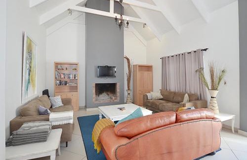 Yzerfontein House | Sandy Feet
