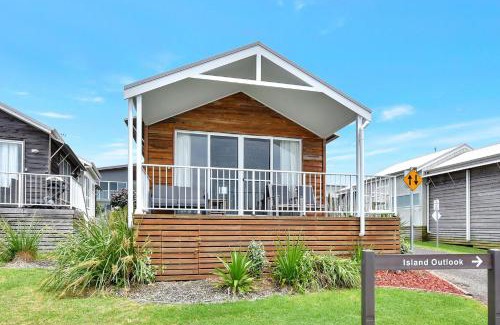 Caves Beach Villa | Sandy Isles at Caves Beach Villas
