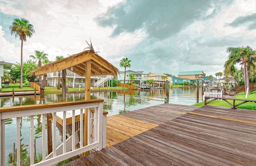 Rockport House | Sandy Oasis