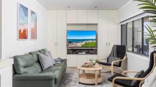 Corlette House | Sandy Point Escape