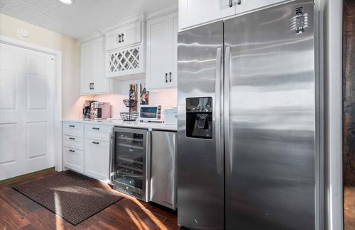 Brookeland House | Sandy Rock Point - Waterfront at Lake Sam Rayburn - Sandy Beach