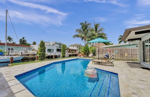 Citrus Isles House | Sandy"s Sunshine Oasis Beach Pool Boat Doc Pets Cruise Hardrock Airport